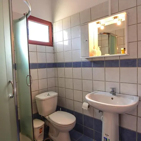 ορεάδες בית הארחה 3*