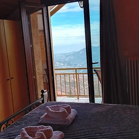 ορεάδες 3* אנו טריקאלה