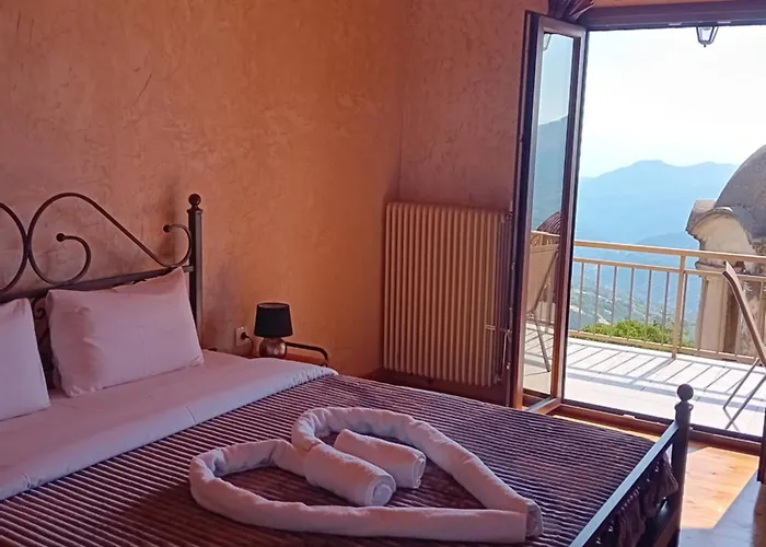 ορεάδες Casa de hóspedes Ano Trikala